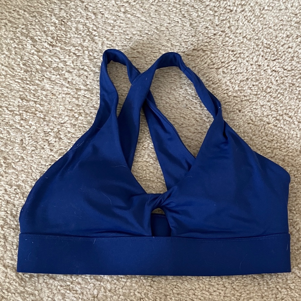 Fabletics Women’s Sport Bra